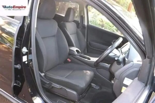 HONDA VEZEL - Image 8