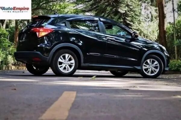 HONDA VEZEL - Image 4