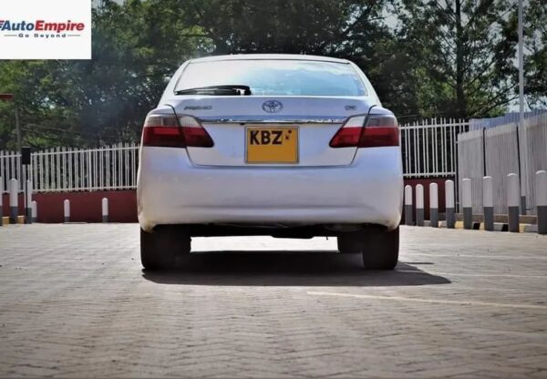 TOYOYA PREMIO - Image 3