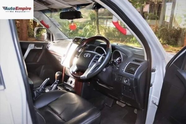 TOYOTA PRADO - Image 6