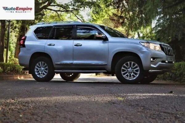 TOYOTA PRADO - Image 3