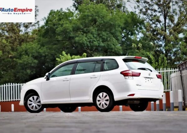 Toyota Fielder - Image 3