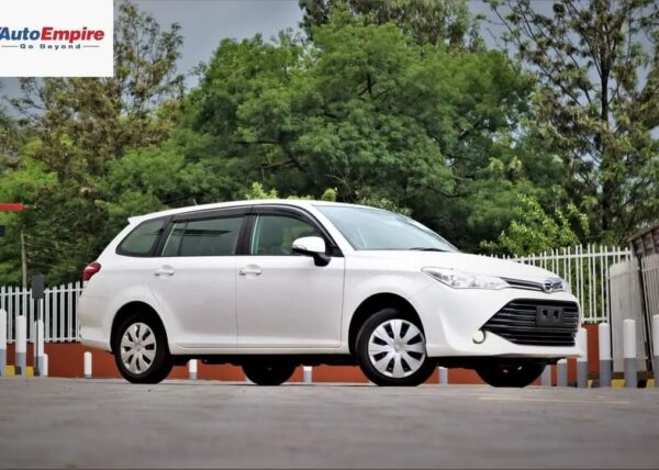 Toyota Fielder - Image 9