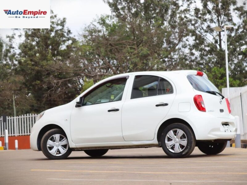 2017 NISSAN MARCH