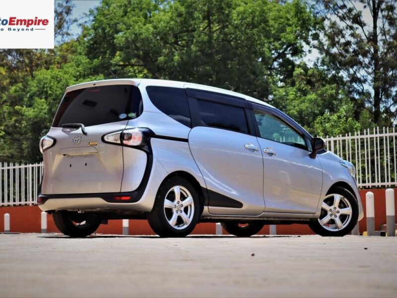 2016 Toyota Sienta