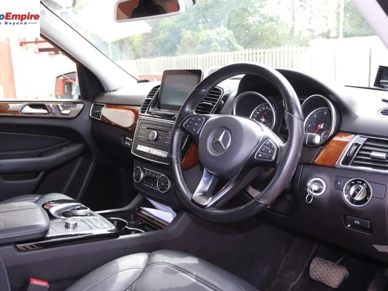 Mercedes Benze GLE 4MATIC AMG TRIM