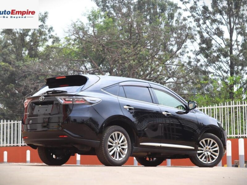 2017 Toyota Harrier