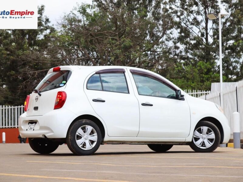 2017 NISSAN MARCH