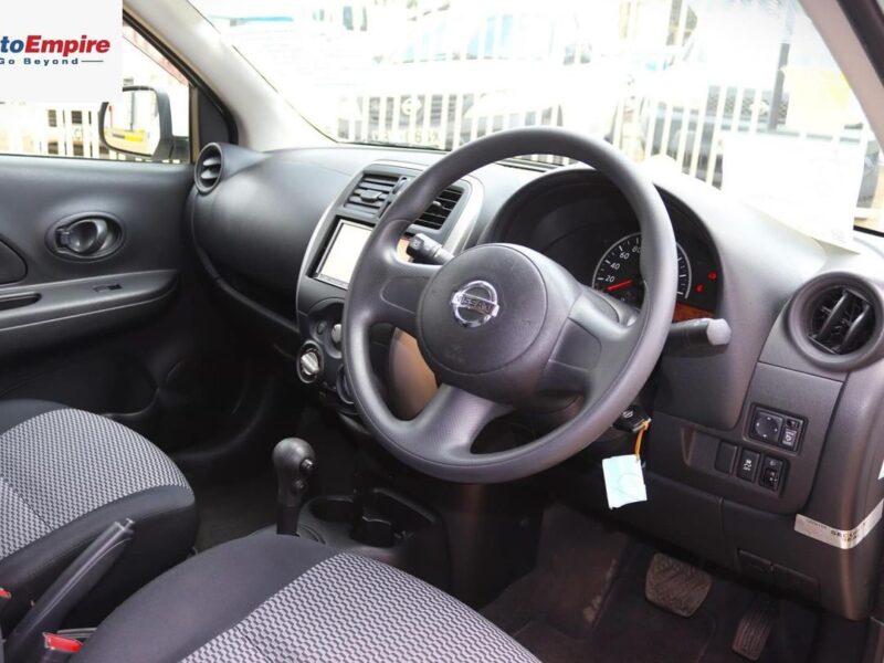 2017 NISSAN MARCH