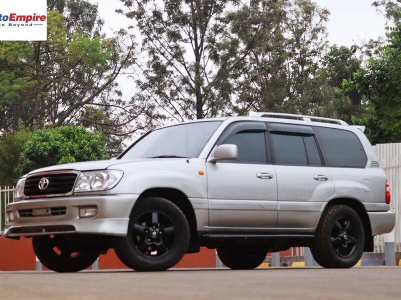 2009 LAND CRUISER V8 AMAZON