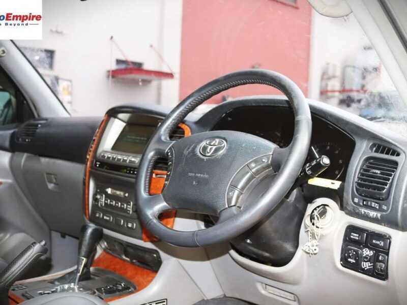 2009 LAND CRUISER V8 AMAZON