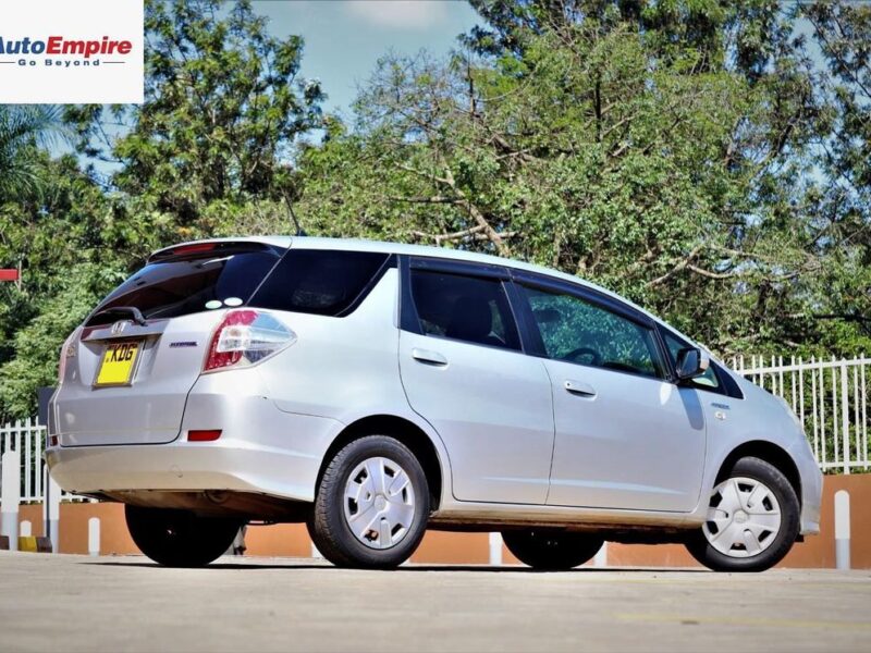 2015 HONDA FIT SHUTTLE