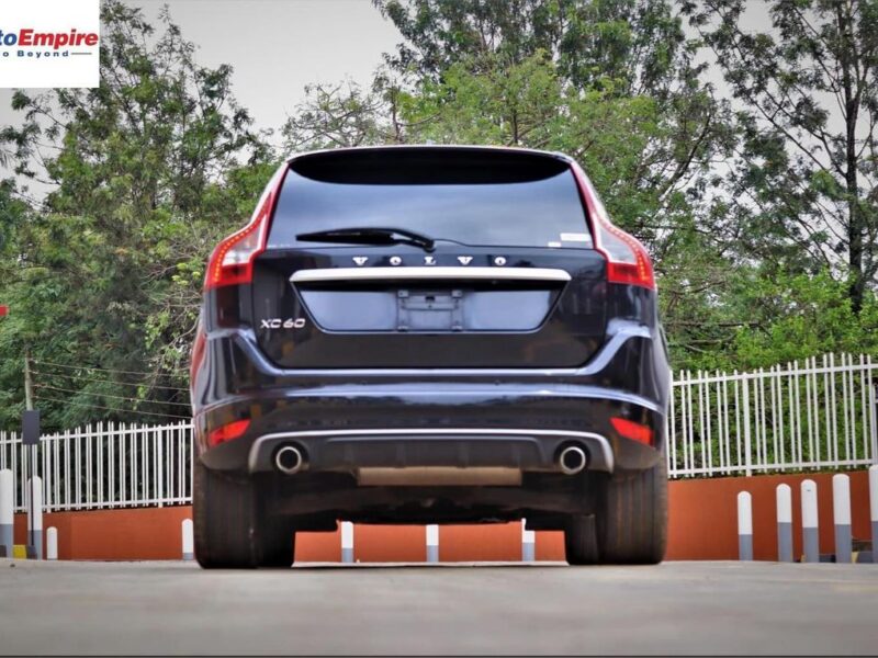 2013 VOLVO XC60 T5