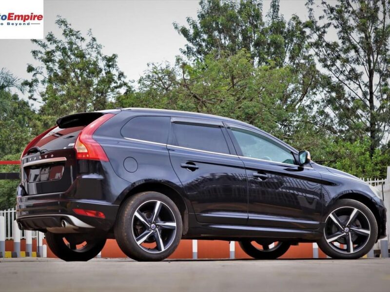 2013 VOLVO XC60 T5