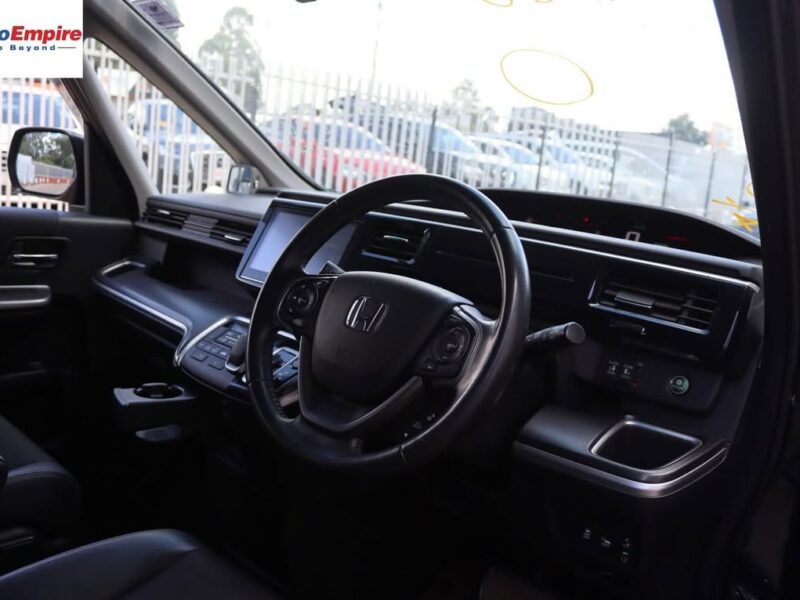 2017 Honda Step Wagon