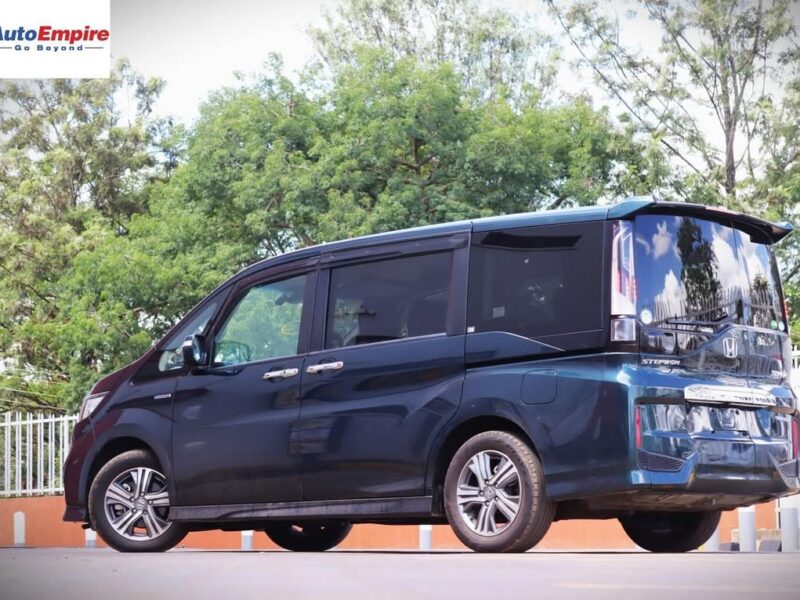 2017 Honda Step Wagon