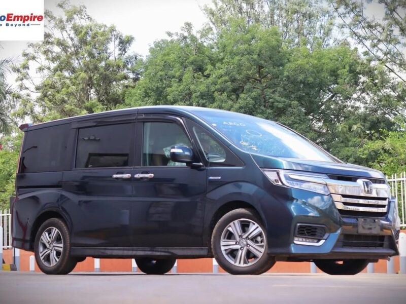 2017 Honda Step Wagon