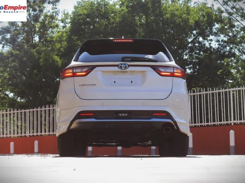 2017 Toyota Harrier - White