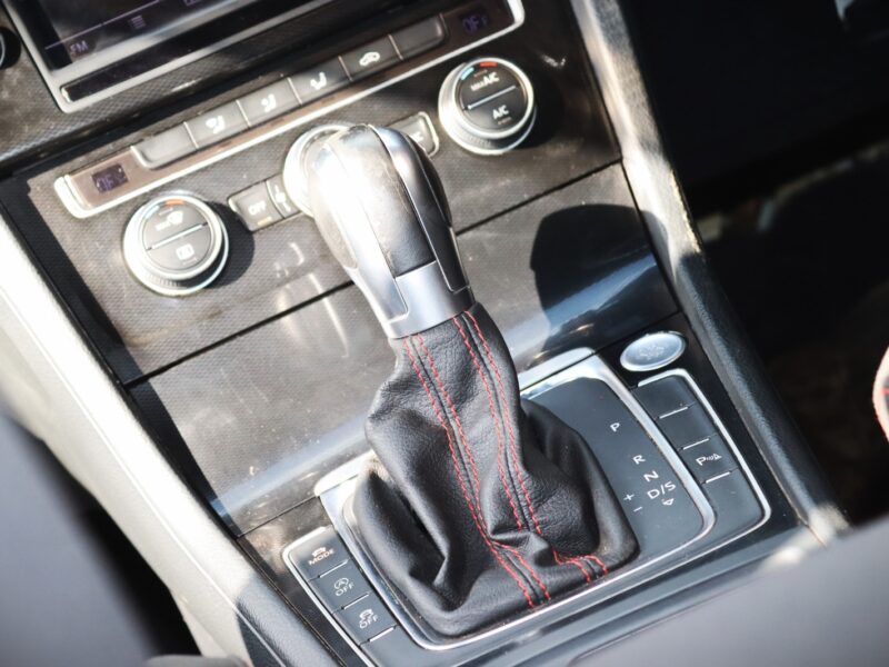 2016 VW GOLF GTI