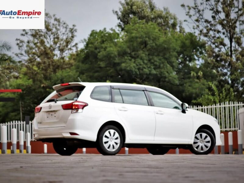2016 Toyota Fielder