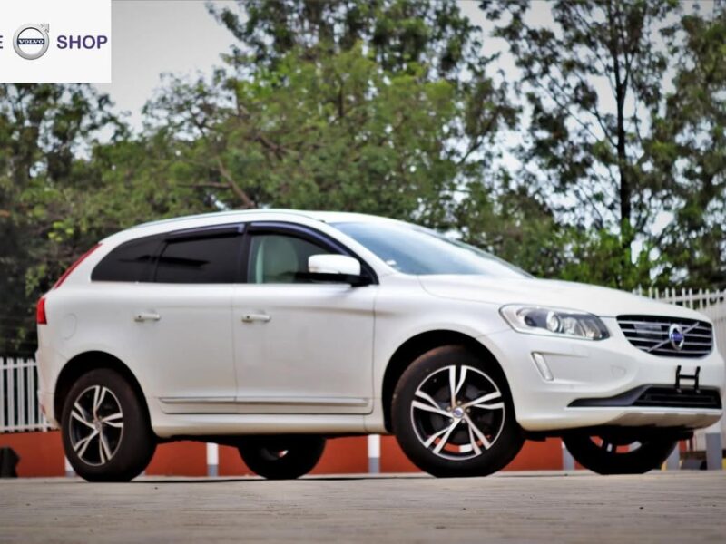 2017 Volvo XC60 D4