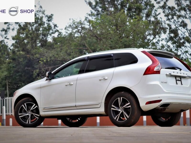 2017 Volvo XC60 D4