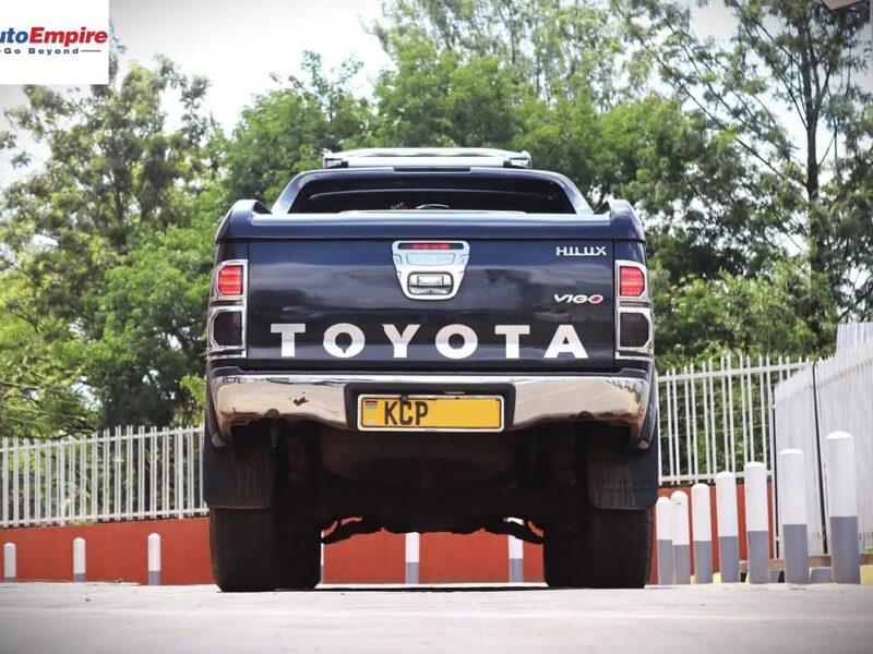 2010 TOYOTA HILUX DOUBLE CAB DIESEL