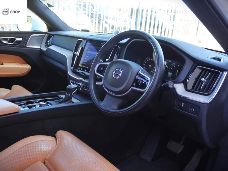 2017 Volvo XC60 T5 Inscription