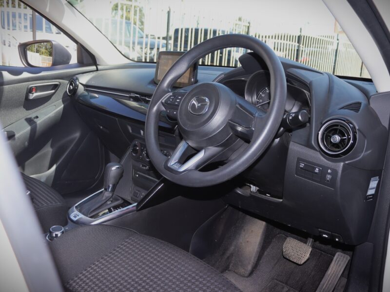 2017 Mazda Demio - White