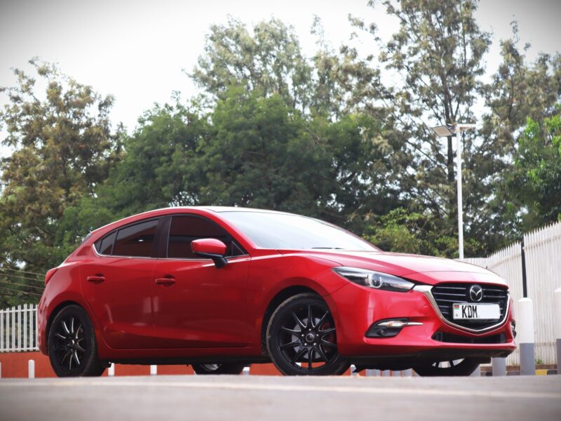 2016 Mazda Axela