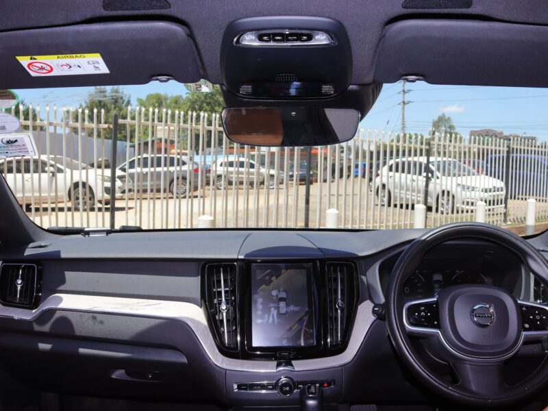 2018 Volvo XC60 D4