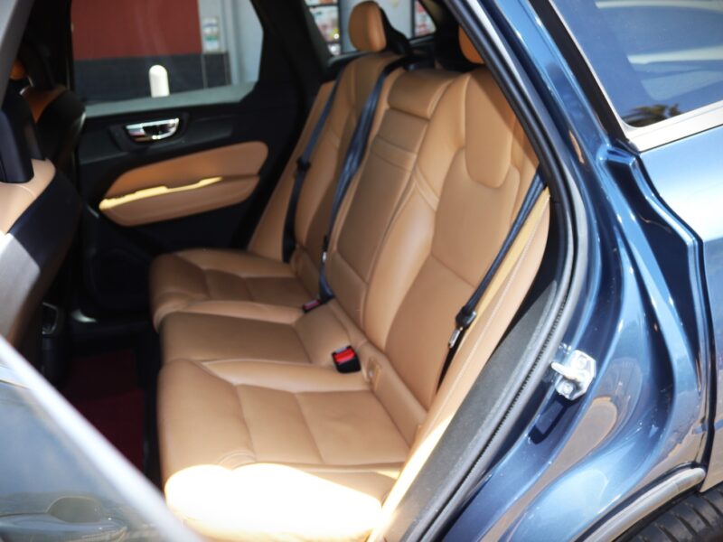2018 Volvo XC60 D4