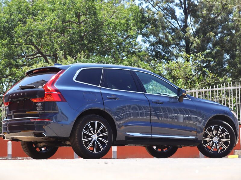 2018 Volvo XC60 D4