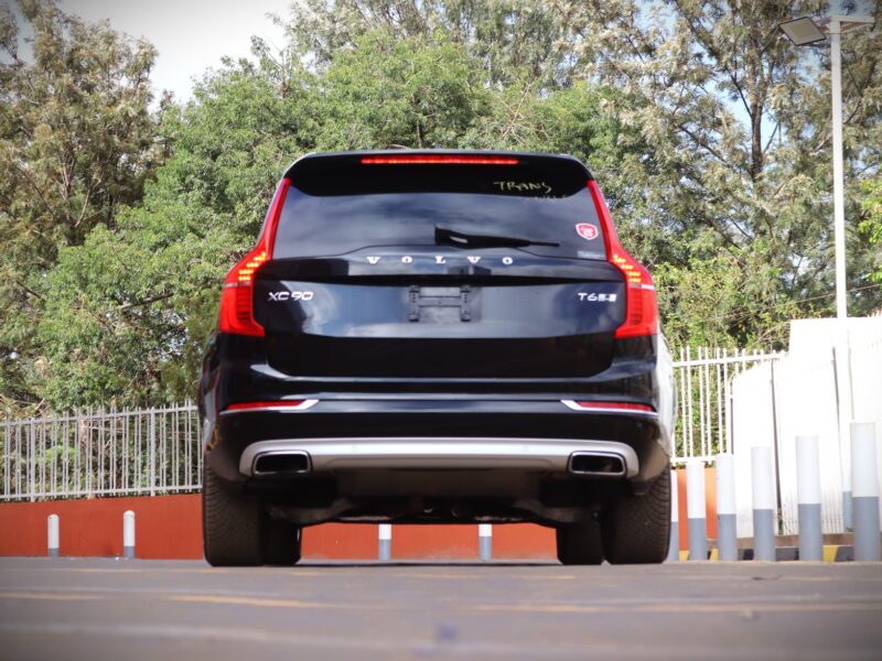 2018 Volvo XC90 T6 Inscription