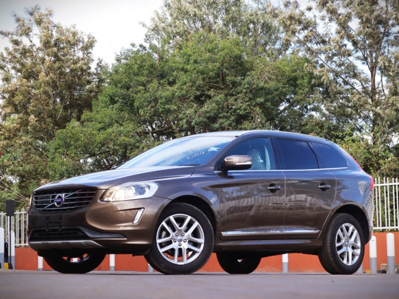 2017 Volvo XC60 D4