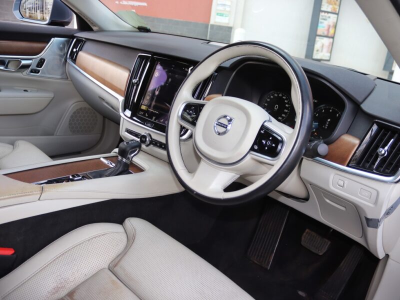 2018 Volvo S90 T6 Inscription🚗