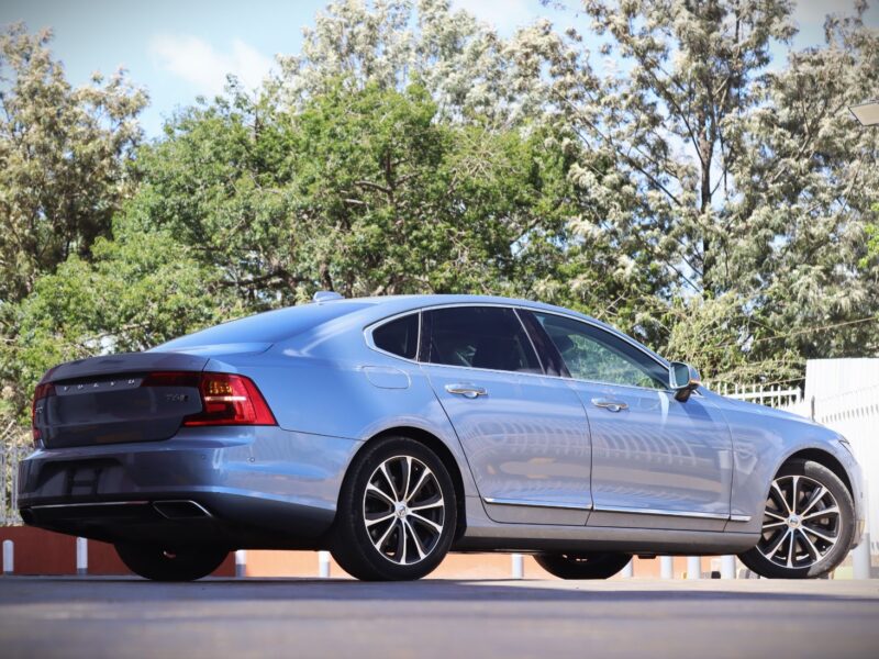 2018 Volvo S90 T6 Inscription🚗