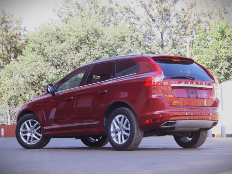 2017 Volvo XC60 D4