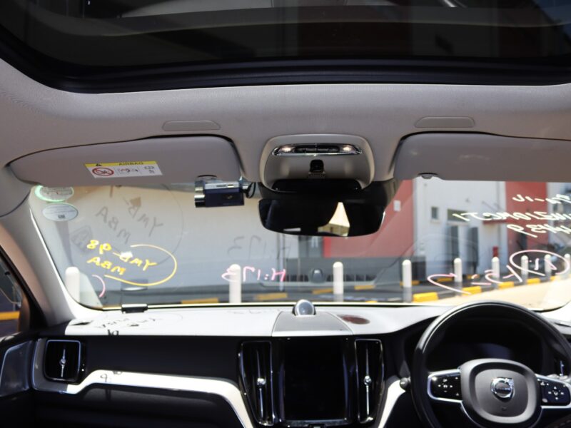 The 2018 Volvo XC60 T5 with Sunroof