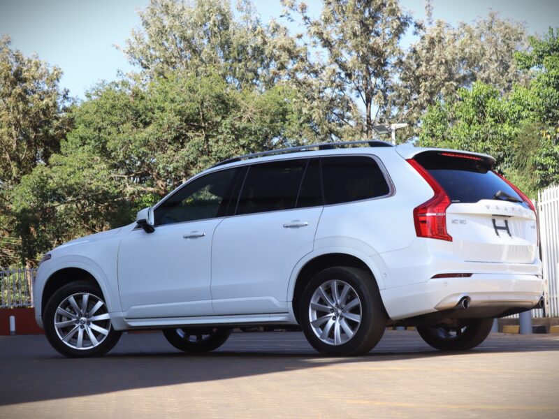 The 2018 Volvo XC90 T5