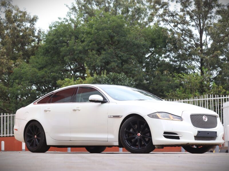 2015 Jaguar XJ