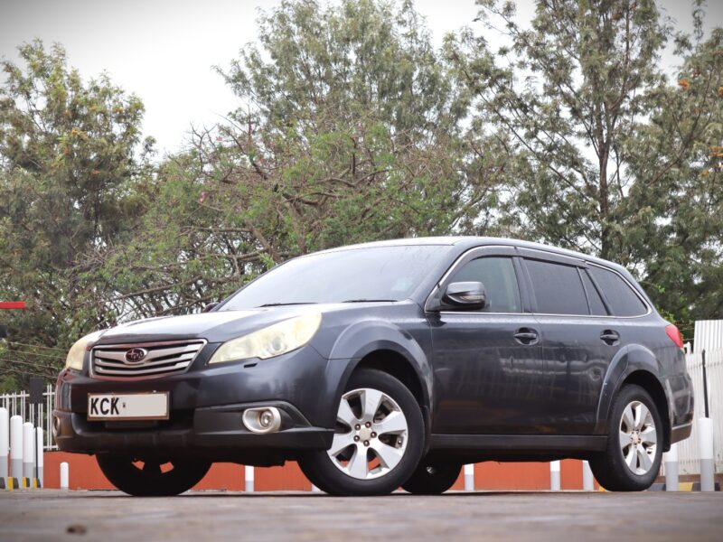 2010 Subaru Outback 2.5L AWD