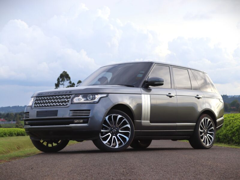 2016 Range Rover Vogue – Luxury, Power & Comfort