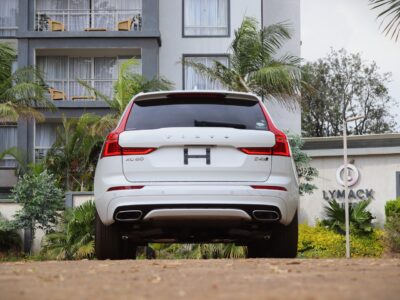 2018 Volvo XC60 D4 R-Design – Sporty, Sleek & Powerful 🚗💨