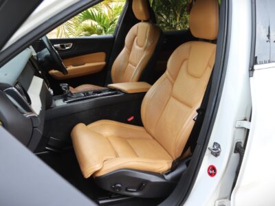 2018 Volvo XC60 D4 R-Design – Sporty. Stylish. Safe. 🚗🔥