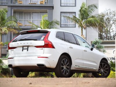 2018 Volvo XC60 D4 R-Design – Sporty. Stylish. Safe. 🚗🔥