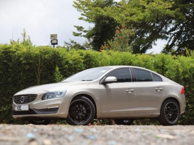 2014 Volvo D2 – Smart, Efficient, and Scandinavian Sleek
