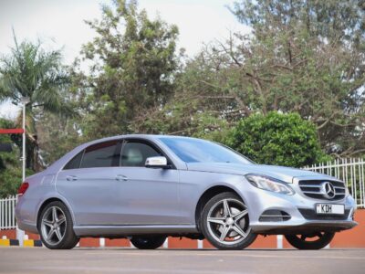 2015 Mercedes-Benz E250 7G-Tronic – Luxury, Power & Precision 🚘💎
