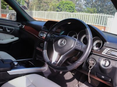 2015 Mercedes-Benz E250 7G-Tronic – Luxury, Power & Precision 🚘💎