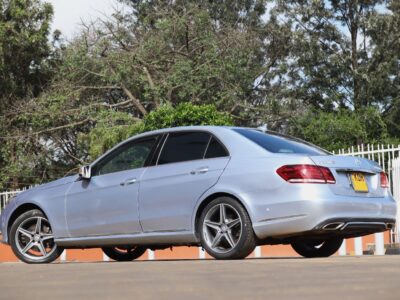 2015 Mercedes-Benz E250 7G-Tronic – Luxury, Power & Precision 🚘💎